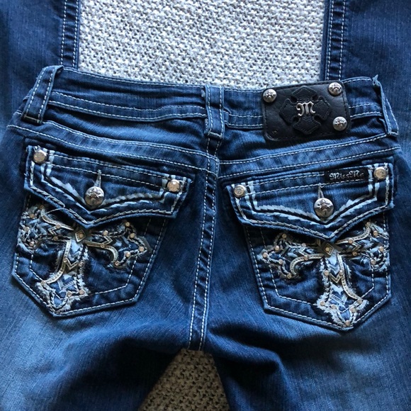 (SOLD) Miss me jeans - Picture 2 of 4
